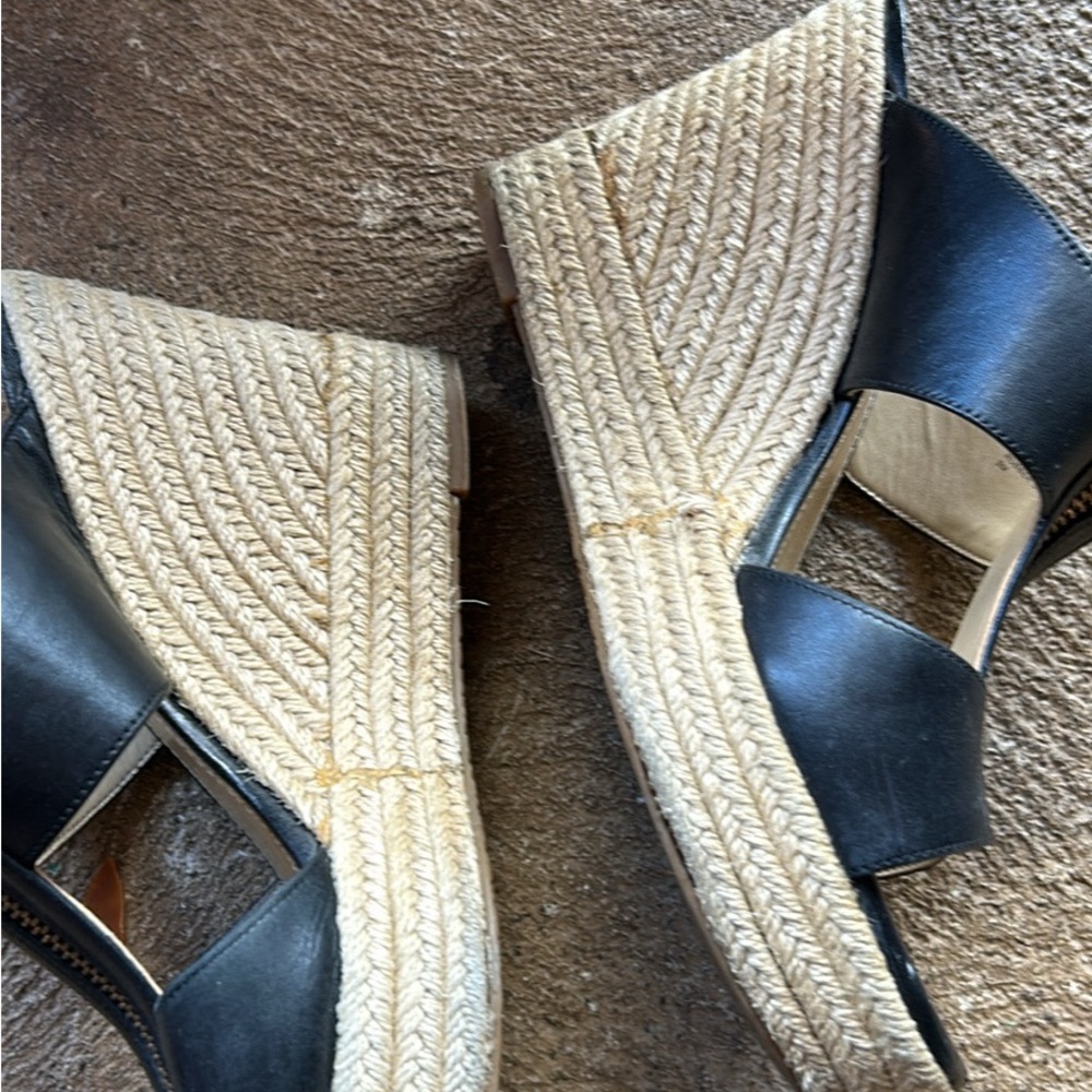 Michael Kors Bradley Leather Wedge - Picture 3 of 5